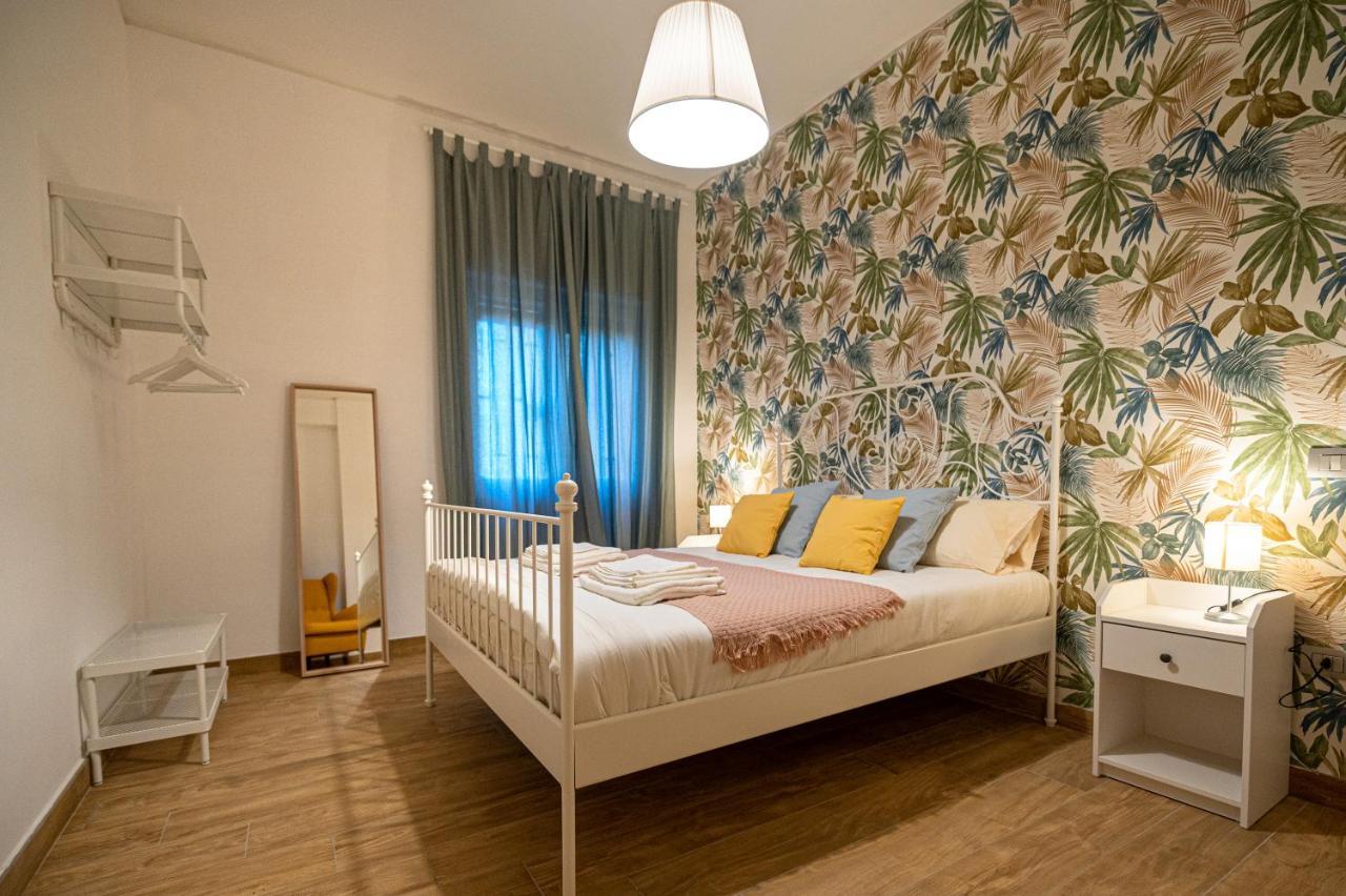 Apartamento Casa Vacanze Partenope Nápoles Exterior foto